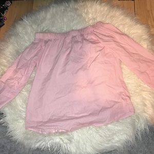 a long sleeved shirt with an elastic collar :)